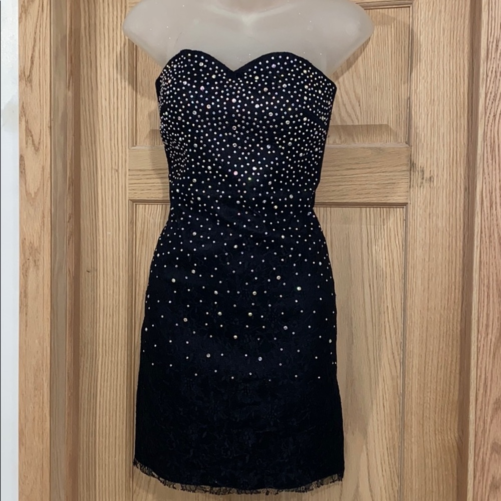 West woman black lace Rhinestone dress small